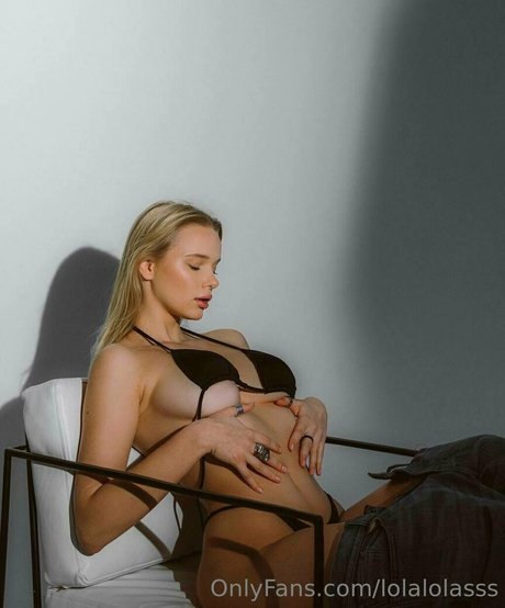 lolalolasss top actress gallery