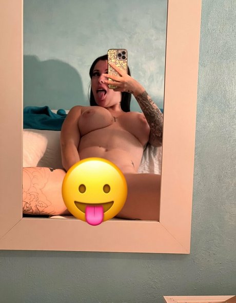 Cleopawla nude model archive