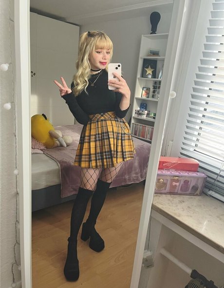 LegendLuna art star archive