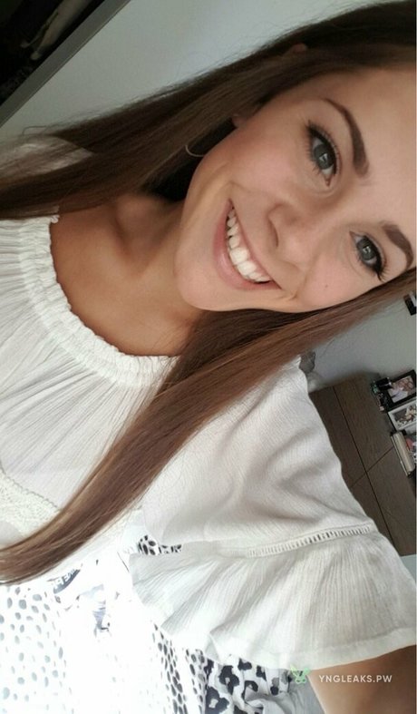 Toni Paras pornstar top photo