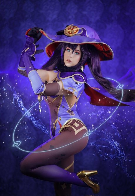 Miss Autumn model art image