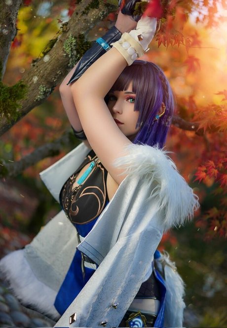 Miss Autumn exclusive model img