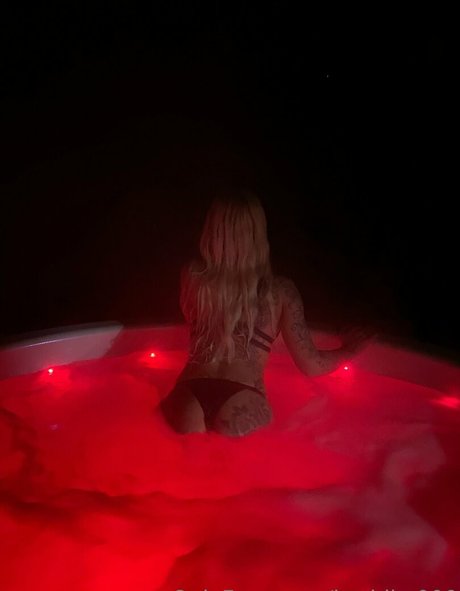 barbika000 pornstar nude picture