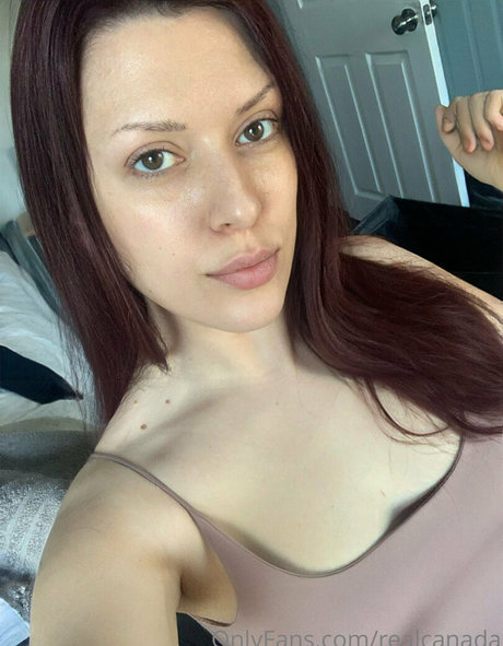 realcanadaali Profile pic