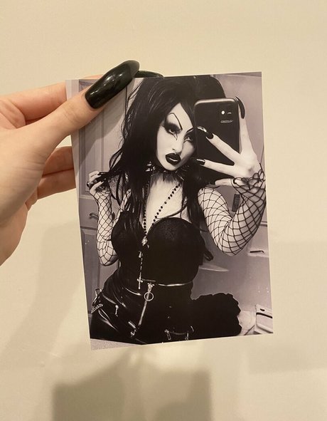 mamiehades erotic actress gallery