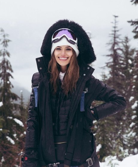 Madison Reed star high quality pic