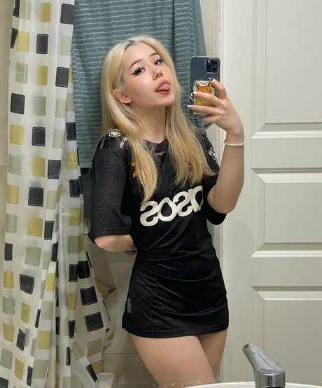 Ivy owowo art actress pictures