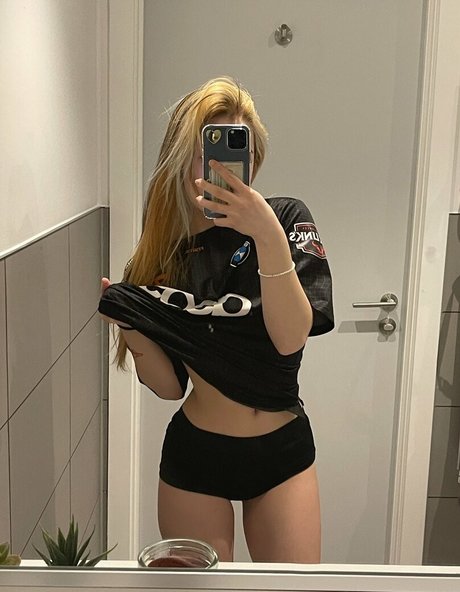 Ivy owowo adult actress img