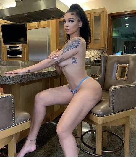 baddie bran model perfect gallery