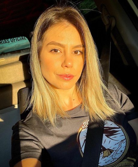 Tamiris Censi nude pornstar gallery