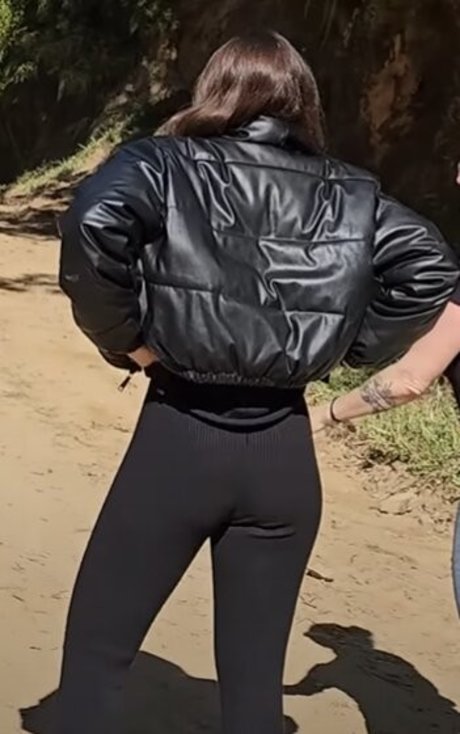 Tamiris Censi nude star archive