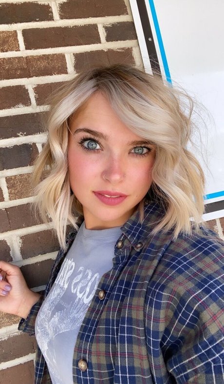 elease sg pornographic star archive