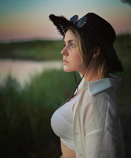 Alina Rin adult actress galleries