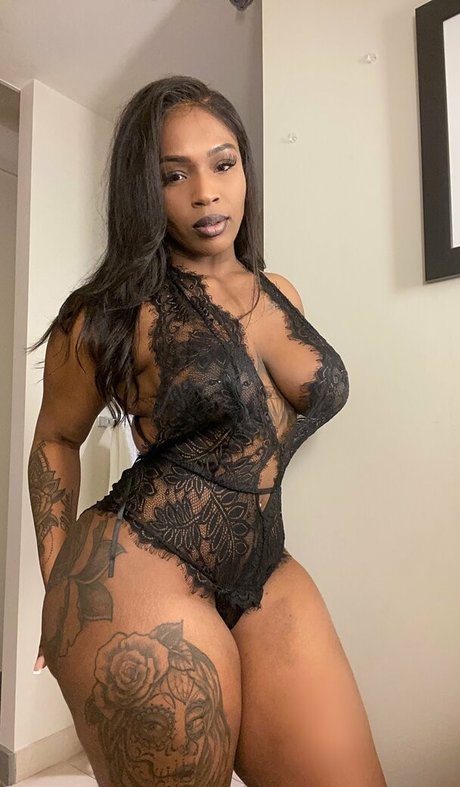 binababyfree best model photo