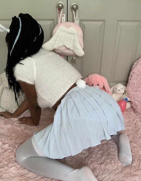 nikkynyxx adult star images