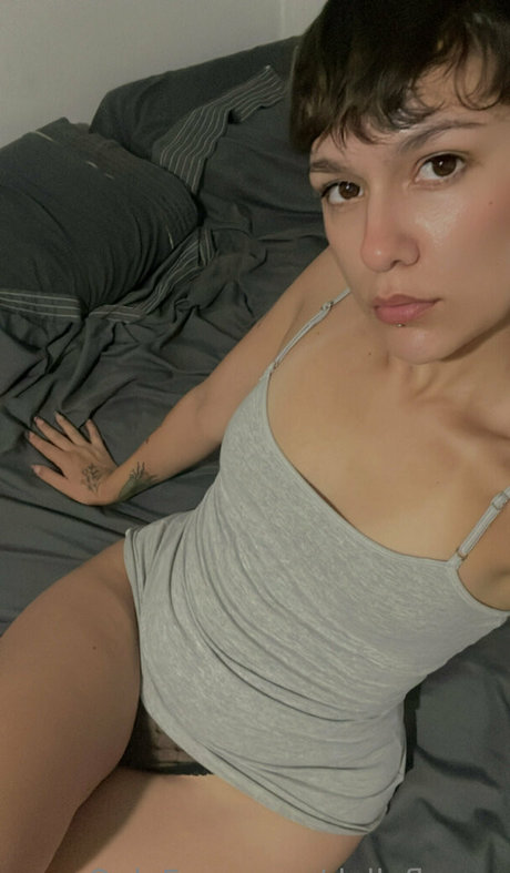 dollyflynne pornstar high quality images