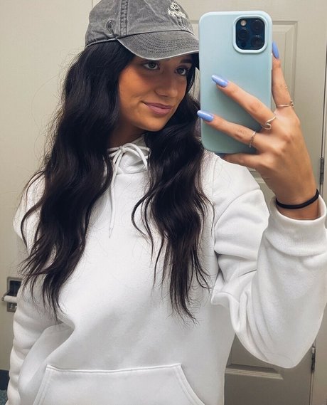 Emma Trout perfect star archive