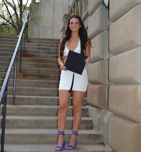 Emma Trout Profile pic