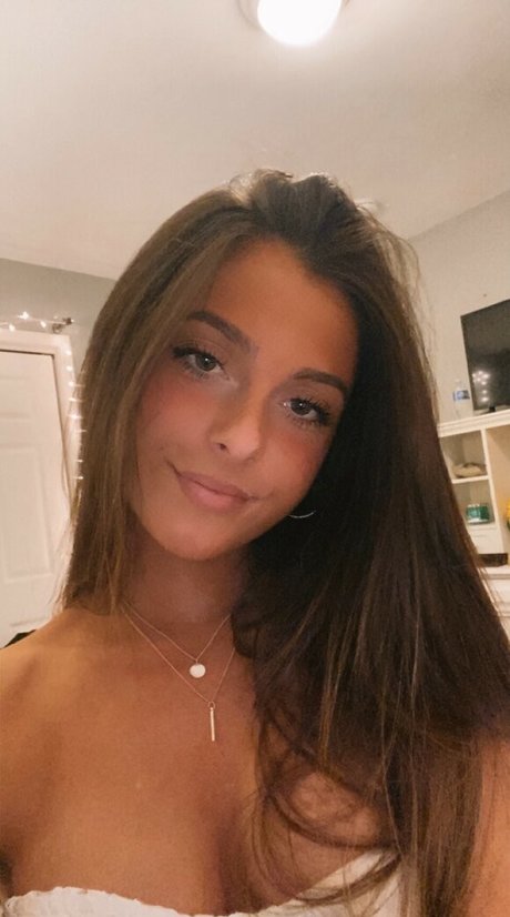 Elise Mancabelli pornstar high quality pics