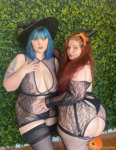 MaddicMaddy xxx pornstar gallery