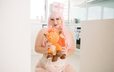 MaddicMaddy hd pornstar img