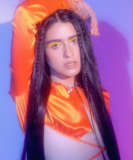 martresequis pornographic model galleries