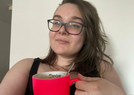 chubbynixiesin pornstar pretty gallery