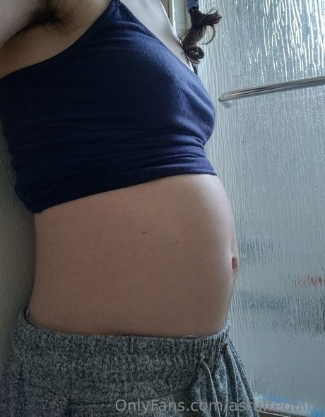 astuffedbirb nice model image