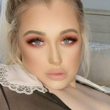 RachRyan nudes model images