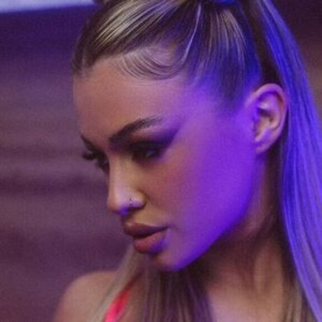 Ema Radujko pornstar hot image