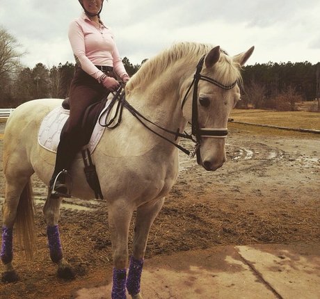 Ashton Hatchell perfect actress photos