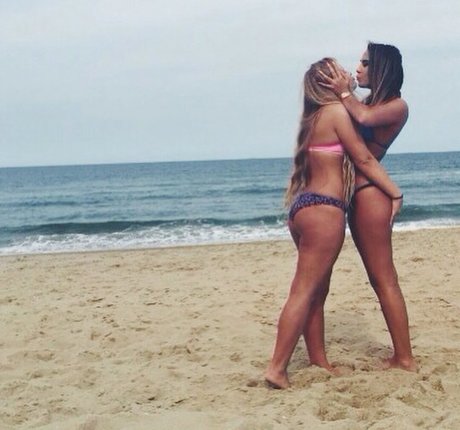 Ashton Hatchell art actress pics