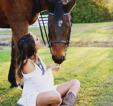 Ashton Hatchell nude star img