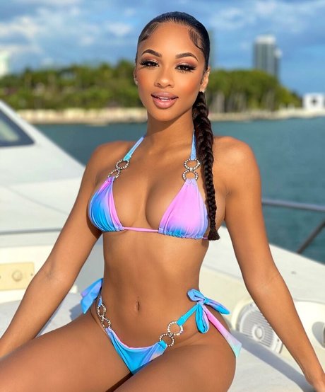 Breann Llewelyn sex star photo