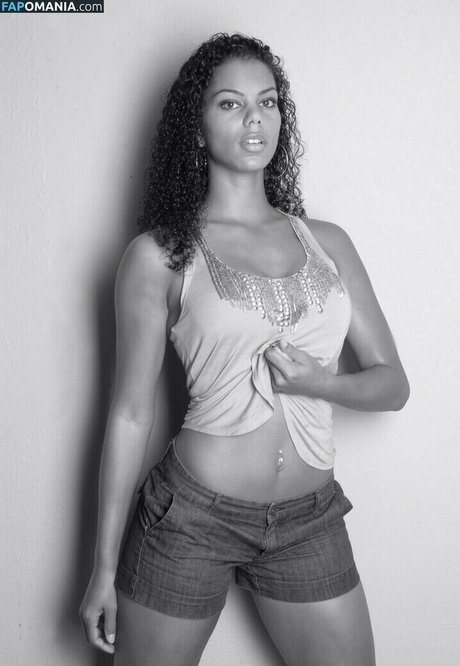 Alysha Clark exclusive star galleries