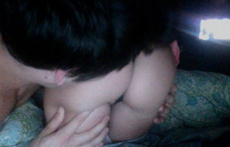 Britt Robertson high quality actress photos