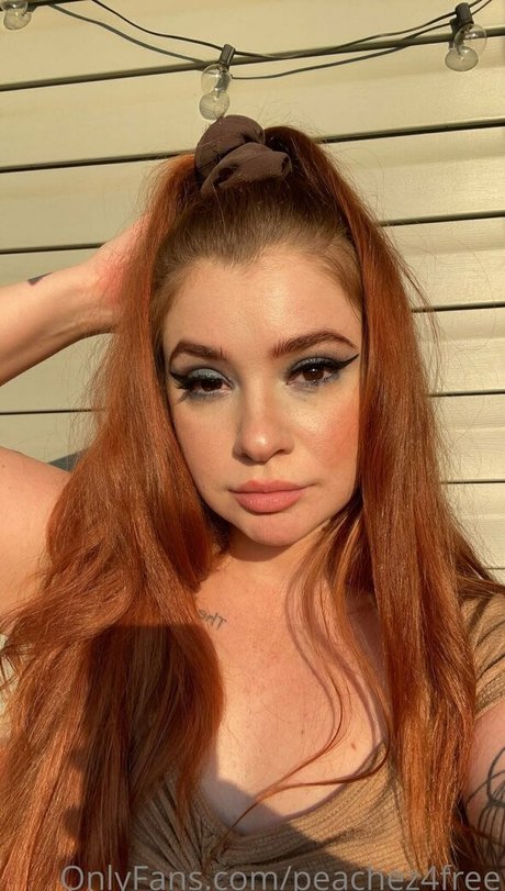 Peachez and Screamz star free galleries