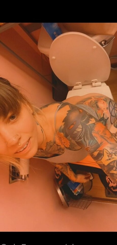 classyngassyfree art pornstar image