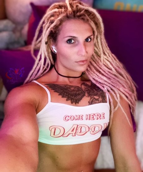 young amateur onlyfans sexy photos