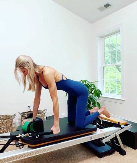 Michelle Laframboise sexy star gallery