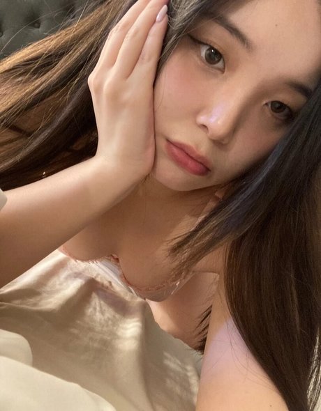 Jess kim model pretty gallery