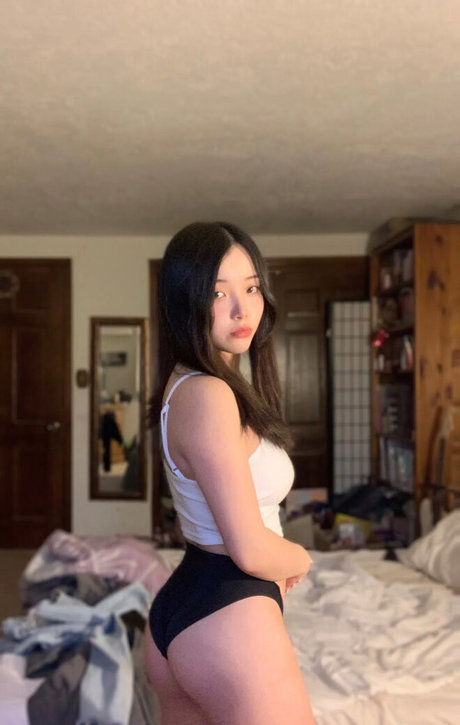 Jess kim model nice pic