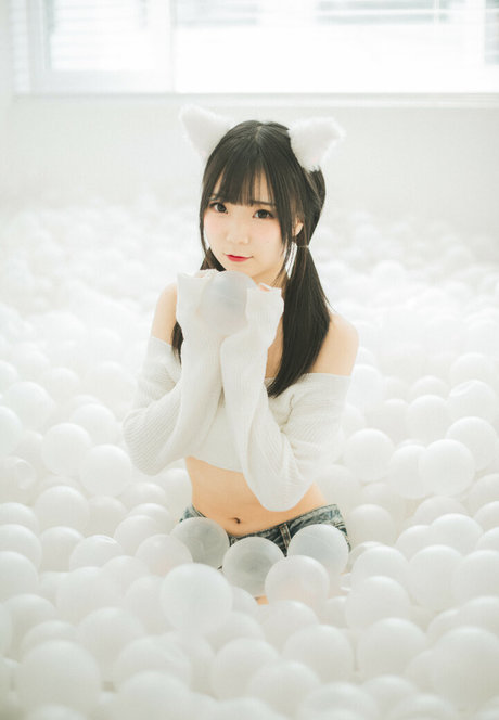 hattiecos exclusive model pic