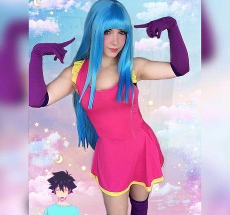 lady pizza hug star sexy image