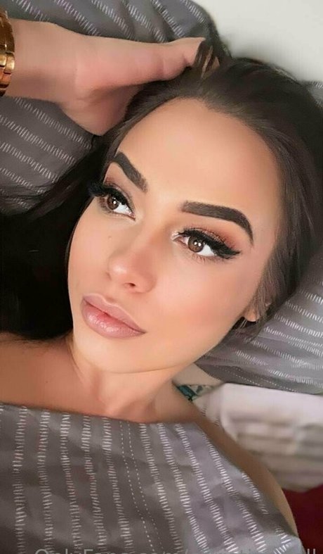 christinedoll star nude img