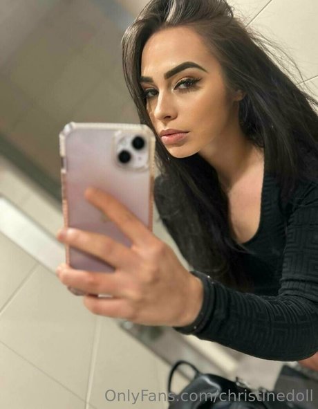 christinedoll star adult pics