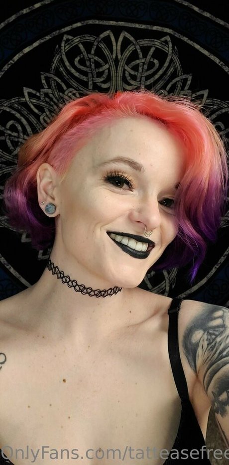 tatteasefree model hd pics