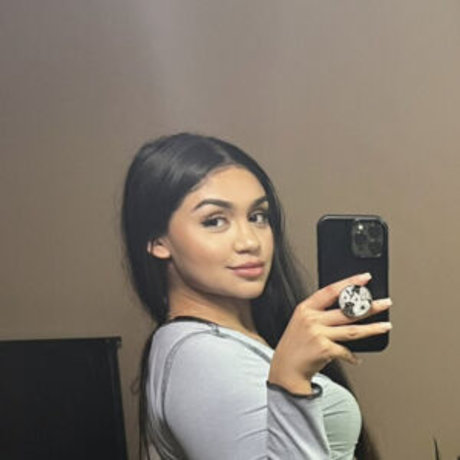 Mamita beautiful actress pic