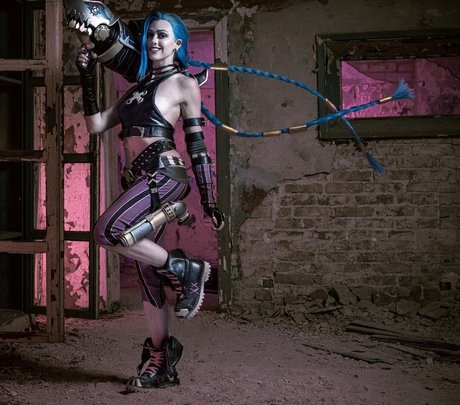 Farbenfuchs naked actress galleries