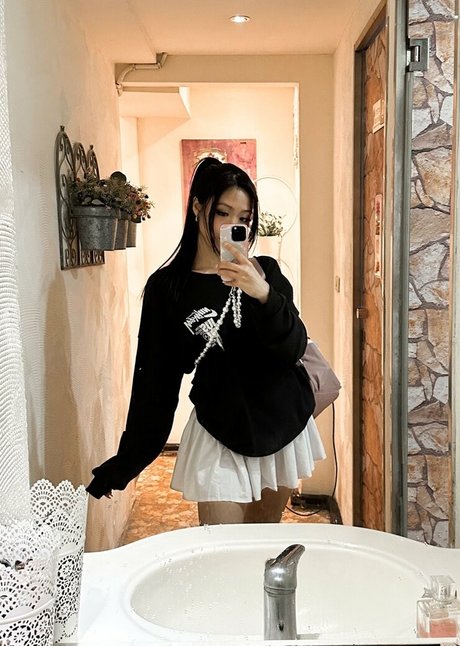 Classic Christinee model pornographic photo